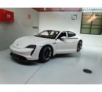 BURAGO PORSCHE TAYCAN TURBO S ECO TELSA WHITE 1/24 SCALE DIECAST MODEL CAR
