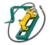 Portable Hydraulic Hand Pump with Foot Pedal for Manual Lifting in Heavy-Duty Applications