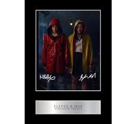 Pre Printed Signature Signed Eleven & Max Stranger Things Mounted Photo Display #1 Printed Autograph Picture 10x8 Inch Mount
