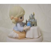 Precious Moments .... A World Of My Own ..... Disney Resort Exclusive