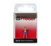 Preiser 1:87 HO Scale Undressing Lady