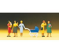 Preiser 10024 Women (5) & Pram Exclusive Figure Set