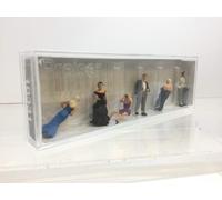 Preiser Model Railway Figure Set PR10331 - Exclusive Wedding Guests (6) - 1:87 HO