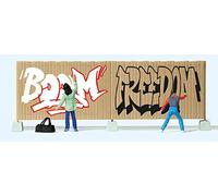 Preiser 10334 HO/OO Gauge Graffiti Artists (2) & Wall Figure Set