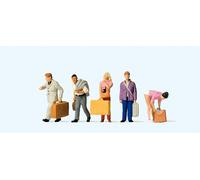 Preiser 10670 Passengers at the train station 1:87