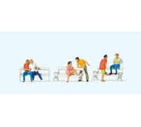 Preiser H0 10739 Figure Set On The Park Bench 1:87