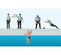 Preiser 10744 Rescued from the Water (5) Exclusive Figure Set