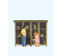 Feeding the Rabbits Figure Preiser 28099