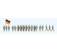 Preiser 75102 Watch Parade of the NVA, GDR, TT