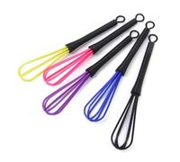 PRETYZOOM 5pcs Mini Plastic Balloon Whisk for Hairdresser Dye Mixing Random Color Handheld Stirrer with Hook Handle for Salon and Kitchen Use Random Color