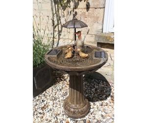 Primrose H84cm Duck Family & Umbrella Solar Water Feature