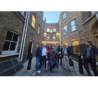 Private: Pub Crawl and Sing along London Experience