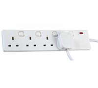 Pro Elec 4 Gang 2m Switched Extension Lead in White | Control 4 devices individually with switched sockets and a practical 2m cable for everyday use.