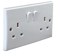 PRO ELEC PEL01394 Switched 2-Gang, Single-Pole Mains Socket, Round Edge, 13A, 250V