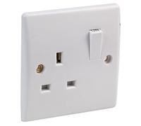 PRO ELEC PELB1092 Switched 1-Gang, Double-Pole Mains Socket, Round Edge, 13A, 250V