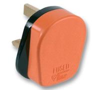 Pro Elec PELB1577 13A Rubber Plug Top, Orange