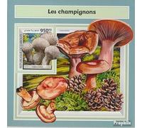 Prophila Collection Djibouti miniature sheet 917 (complete. issue.) unmounted mint/never hinged ** MNH 2017 Mushrooms (Stamps for collectors) plants/mushrooms