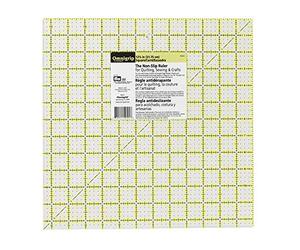 Prym 610216 anti-slip ruler 30 x 30 cm Omnigrip