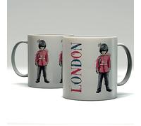 Puckator London Tour Guardsman Porcelain Tea Coffee Mug - Funny Home Accessories - Cute Gifts for Girlfriend - Large Mugs for Men Women Hot Drinks - Cute Cups Presents - Secret Santa Gift - Cup Set