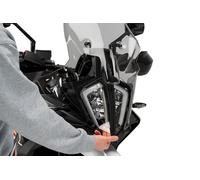 Puig 21613W Adhere Headlight Protector self-adhesive in transparent 200-micron polyurethane, designed to protect the front headlight without affecting lighting performance or aesthetics, Transparent