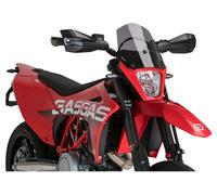 Puig Sports screen with type approval SM 700, model year 2022, heavily tinted