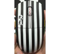 [pulsar] Wireless gaming mouse, X2A mini two-hand demonstration [Obanai]