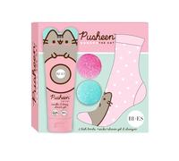 Pusheen The Cat Bath Time Gift Set for Kids - 2-in-1 Shower Gel & Shampoo with Vanilla & Berry (240ml), 2 Bath Bombs (55g Each) & Pink Pusheen Socks - 98% Natural, Vegan & Safe for Kids Aged 3+