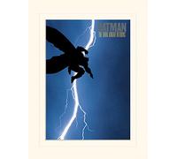 Pyramid International Batman (The Dark Knight Returns) -Mounted Print Memorabilia 30 x 40cm, Paper, Multi-Colour, 40 x 50 x 1.3 cm