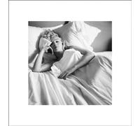 Pyramid International "Bed Marilyn Monroe Art Print, Multi-Colour, 40 x 40 x 1.3 cm