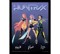 Pyramid International K-POP DEMON HUNTERS (HUNTRIX SIGNATURES) COLLECTOR PRINT 30cm x 40cm Framed Collector Print, Official Licensed K-Pop Wall Art Poster, Ready to Hang, One Size