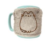 Pyramid International PUSHEEN (COSY) FUZZY MUG - Adorable Pusheen Design, Excellent for Cozy Drinks, Comfortable Grip, Awesome Gift for Pusheen Fans, Durable and Microwave Safe