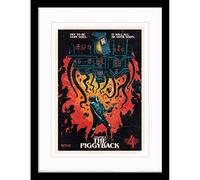 Pyramid International Stranger Things Poster with Border and Black Frame (Chapter 9 - The Piggyback) 30cm x 40cm Frame and Stranger Things Wall Art - Official Stranger Things Merchandise