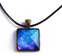 Pyramid Pendant Necklace Charm Luminous Alloy Crystal Stone Fluorescent Green Glow in The Dark Gift for s Blue and White Clever treatment