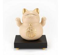 Qectial Resin Decorative Figurine Cat Statue Ornament Sculpture For Good Luck With Embossed Detail And Shine Resin With Decorative Base And Metal Feet, Milk Coffee Upgrade, Chinese Style