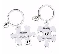 QttvbTna 2 Pcs New Parents Keyrings, Pregnancy Announcement Angel Puzzle Keychain Keepsake Jewelry, Est 2025 Keyring Set Presents for Mum, Dad Mummy and Daddy