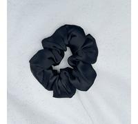 QueenMee Accessories Silk Scrunchie in Black Mulberry Silk