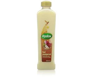 Radox Feel Pampered Bath Soak, 500 ml