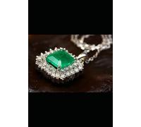 Raffaella - God Heals: The power of a feminine name between care, sensitivity, and rebirth (NOMI)