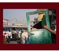 Raghubir Singh: Modernism on the Ganges (Fashion Studies)