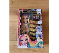 Rainbow High Hair Chalk & Style Doll - Amaya - 28 cm Rainbow Doll, Washable Hair Chalk, Colour, Style, Play, Rinse, & Repeat, For Children Ages 4 to 12+