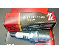 Range Rover 4.4 V8 - Champion Brand IRIDIUM Spark Plug x1- LR005253G / OE180/T10