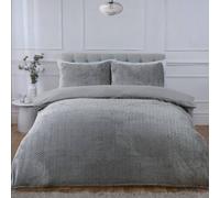 Rapport Home Chevron Faux Teddy Polyester Fleece Duvet Cover Set with Pillowcase in Silver | Size: Double Rapport Home Silver Double