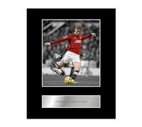Rasmus Hojlund Pre Printed Signature Signed Mounted Photo Display #11 Printed Autograph Picture 10x8 Inch Mount