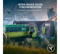 Razer Goliathus Extended Chroma - Soft Extended Gaming Mouse Mat with Razer Chroma RGB Lighting (Cable Holder, Fabric Surface, Quilted Edge, Optimize