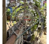 Razor Wire, Silver Razor Fencing, Galvanized Concertina Wire, Double Spiral Razor Ribbon Barbed Wire, Galvanized Razor Wire Fence, Suitable For Gardens And Farm(60cm)