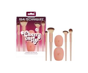 Real Techniques Cherry On Top A Brighter Hue Base Set, Face Makeup Brushes & Travel Covers, For Foundation, Concealer, Powder, & Blush, Synthetic Bristles, Vegan & Cruelty-Free, 6 Piece Set