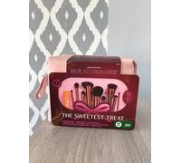 Real Techniques Limited Edition The Sweetest Treat 11 PC pro grade BNWT RRP £60
