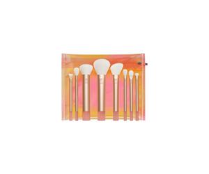 Real Techniques The Wanderer Makeup Brush Kit, Premium and Professional Brush Set, Soft Bristles, For Foundations, Powders, and Concealers, 9 Piece