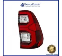 Rear Right LED Tail Light - for Toyota Hi-Lux 20->