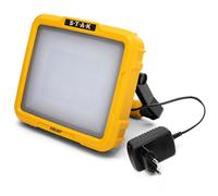 Rechargeable LED Construction site floodlight. 2400 lumens, IP65, IK08 Rated, with Fast Charging and Power Bank.